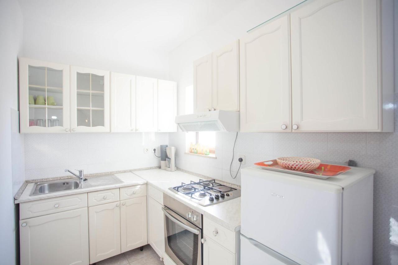 Apartment And Agata