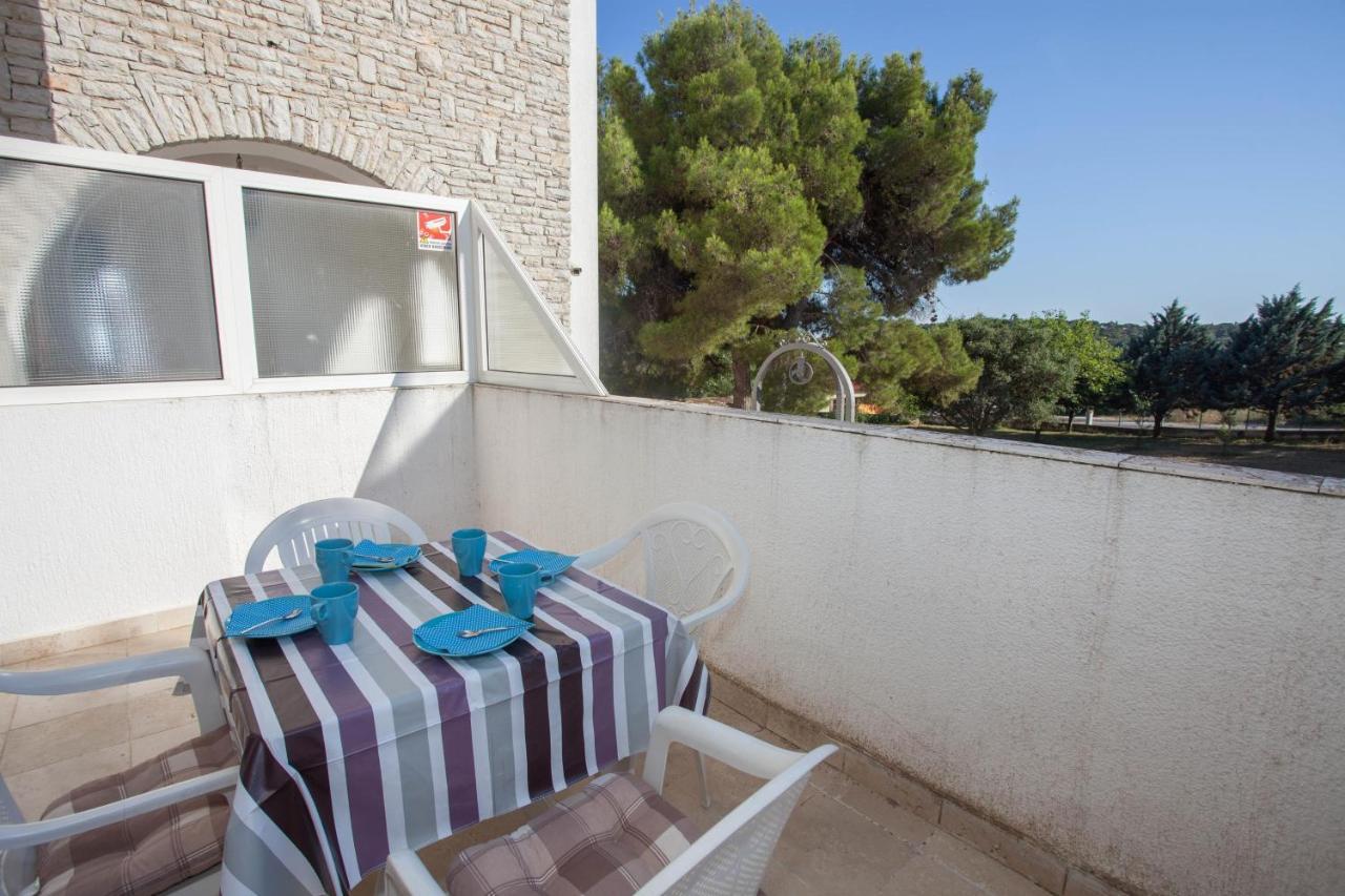 Apartment And Agata